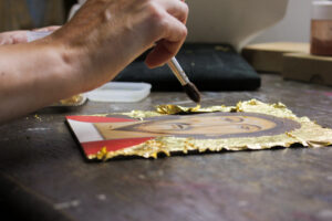 How to learn Gold Gilding techniques at EdinburghSchool of Icon Painting